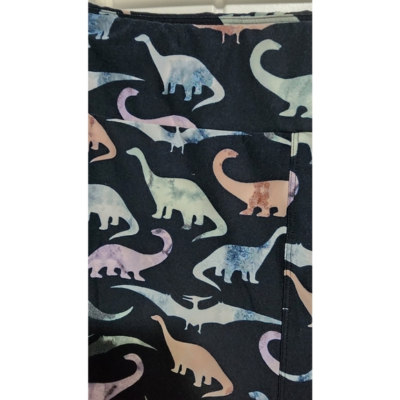 Lularoe TC2 dinosaur dinosaur 🦕 leggings womens - Picture 2 of 3
